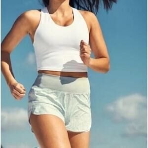 NWOT Womens Athleta Printed Run With It 4.5" Short Size Small